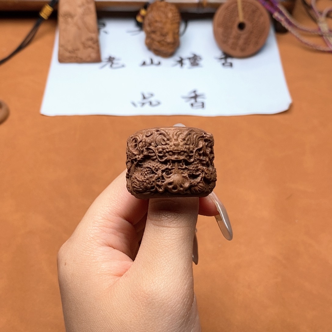 檀香木手串/手链九龙戏珠扳指