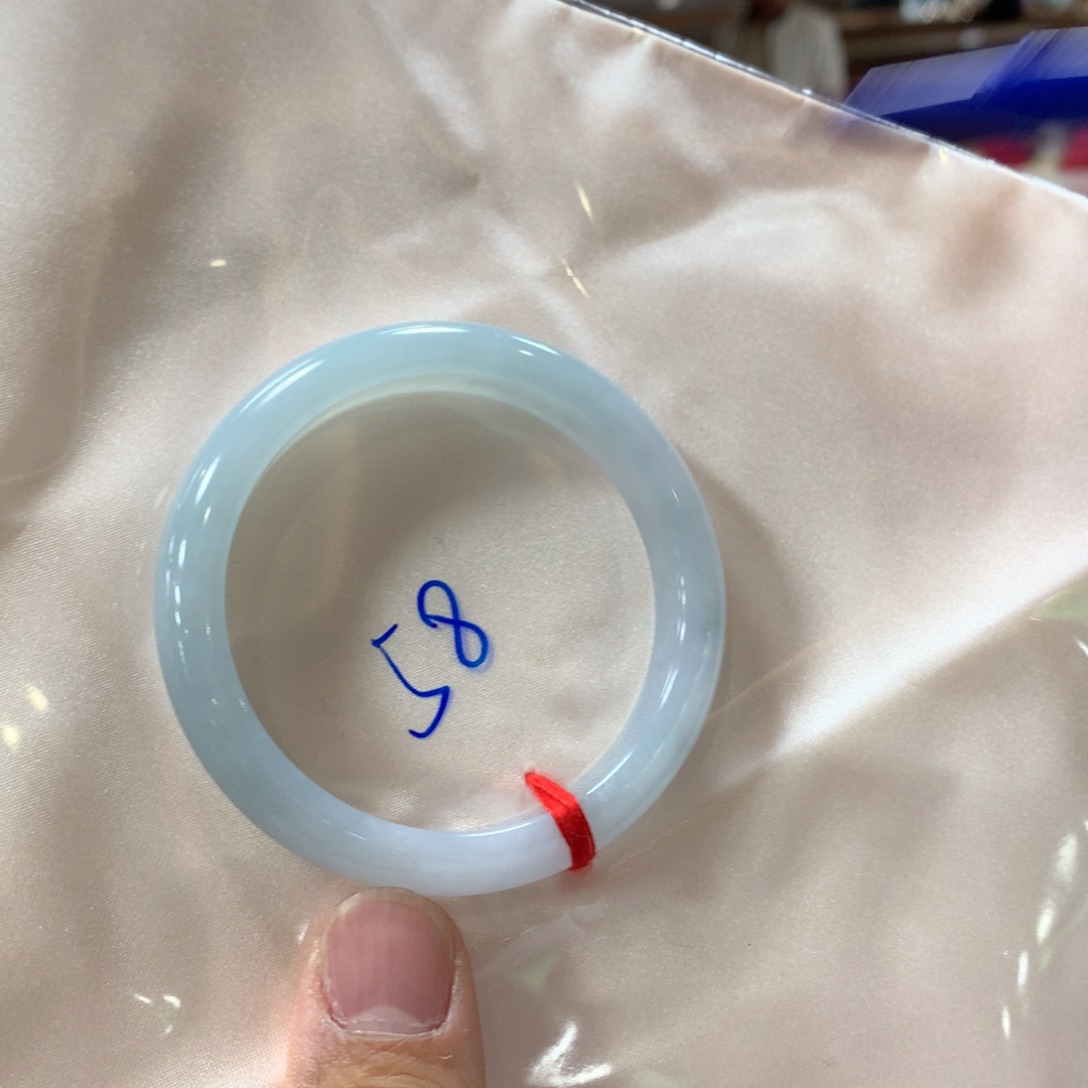 翡翠未镶嵌手镯翡翠