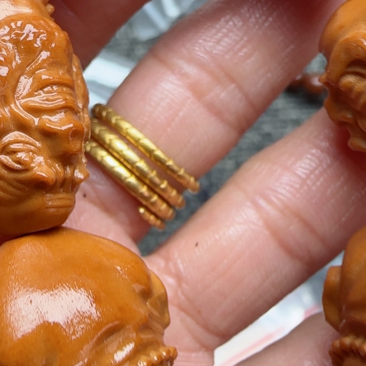 橄榄核吊坠钱**多橄榄菜洗净切