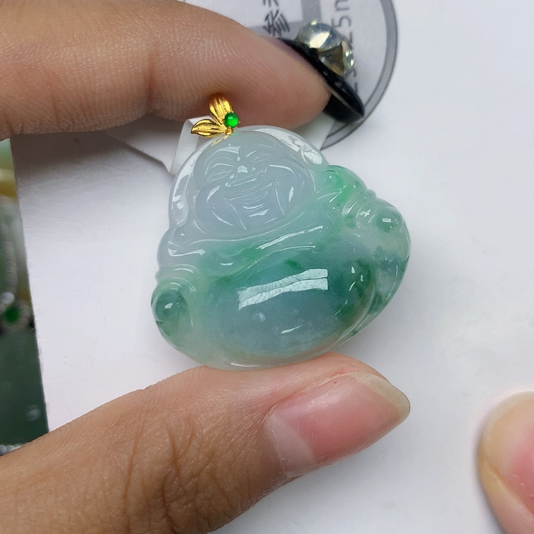 颈饰18K金镶嵌翡翠ᝰ****天然翡翠