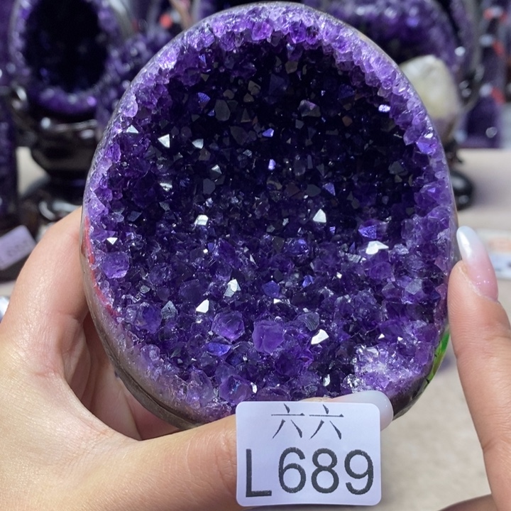 水晶大型摆件（非配饰）未镶嵌