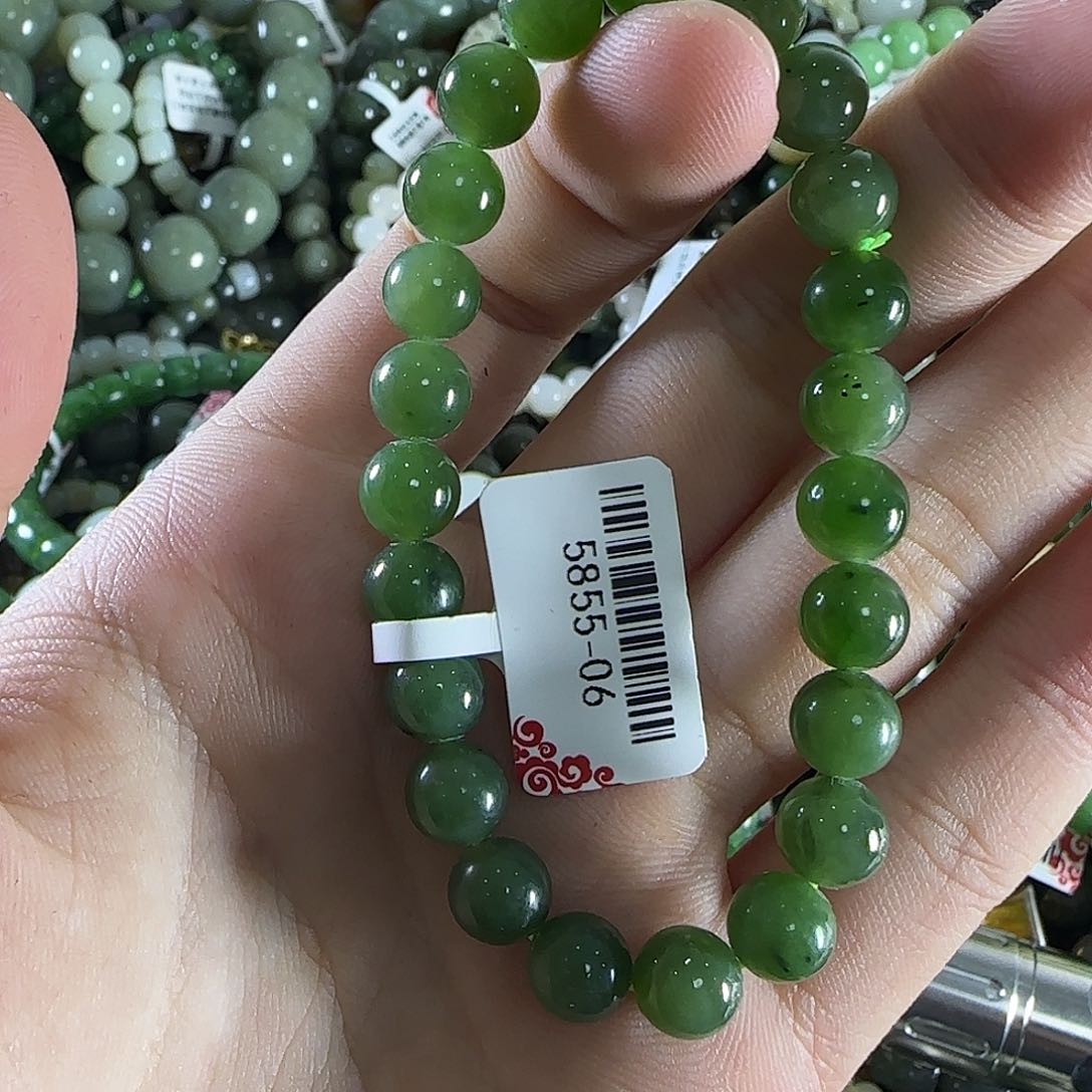 和田玉手链未镶嵌182