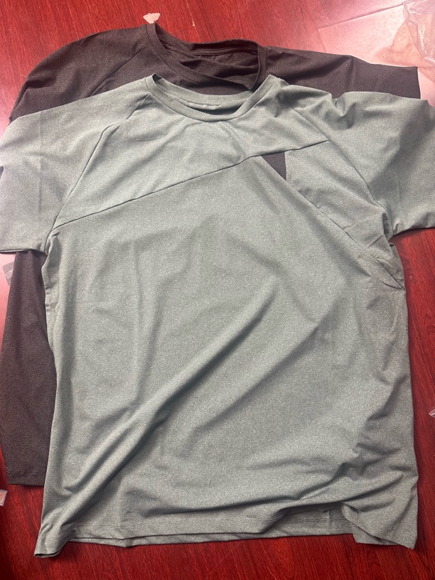 山鼠速干透气短袖