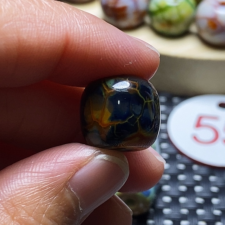 浩***调玛瑙/玉髓未镶嵌颈饰