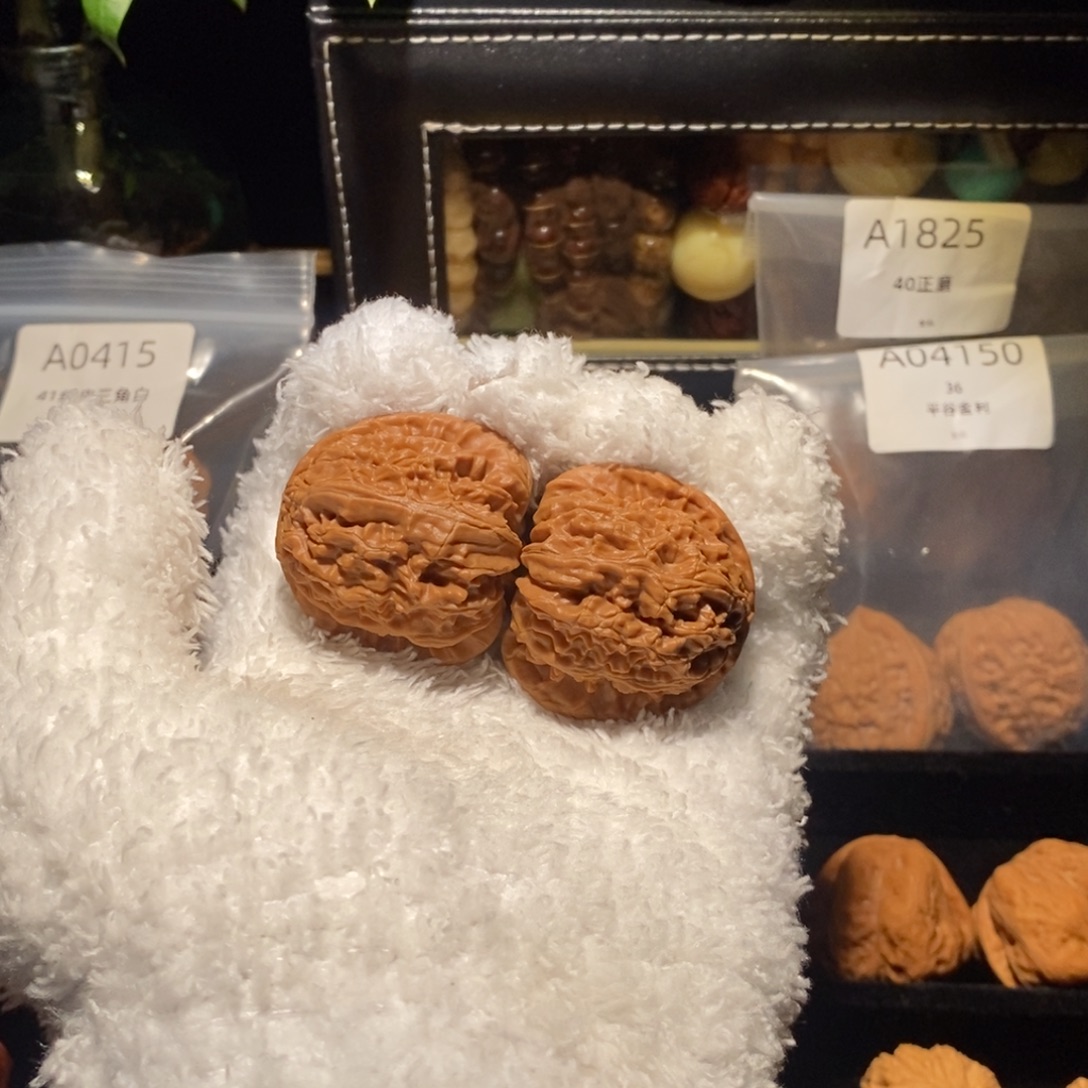 吊坠文玩核桃38白狮子微修