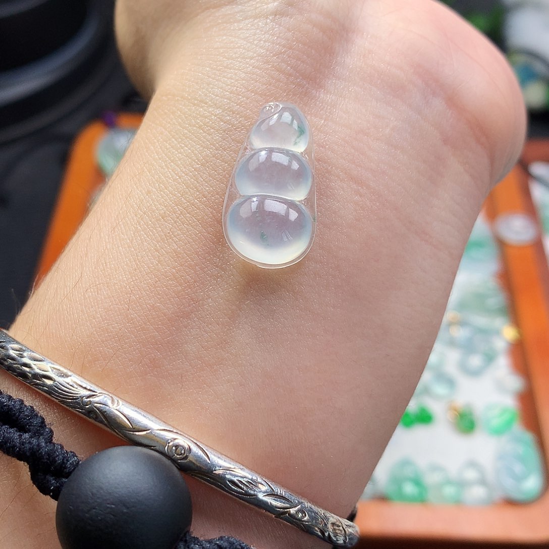 吊坠(不含链)未镶嵌翡翠福豆