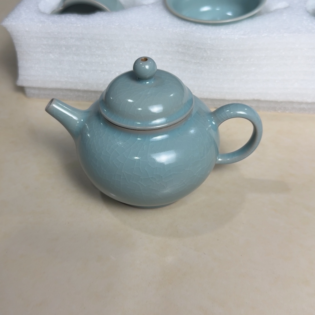 思***崖陶摆件全手工容天壶