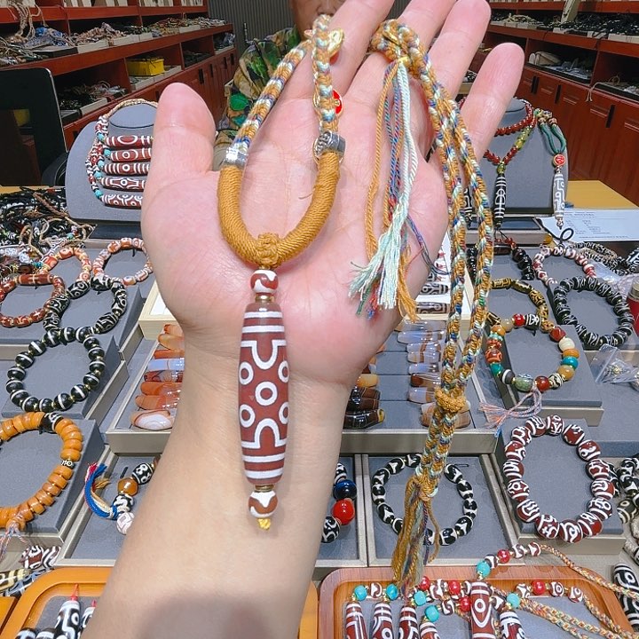 未镶嵌玛瑙/玉髓珠宝奇石