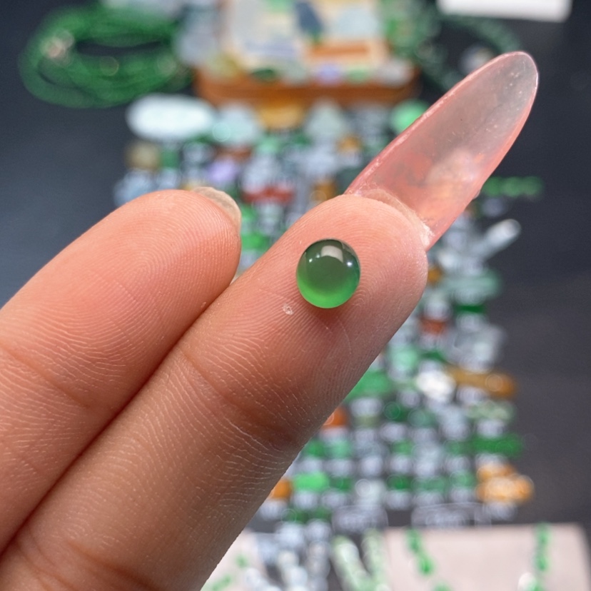 【闪购商品】翡翠挂件未镶嵌蛋