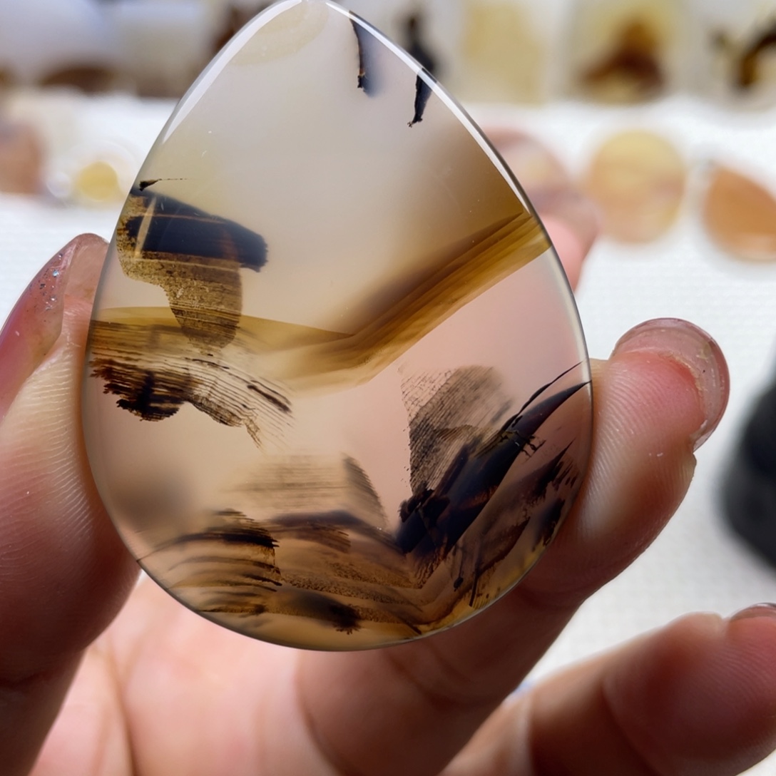 玛瑙/玉髓未镶嵌颈饰