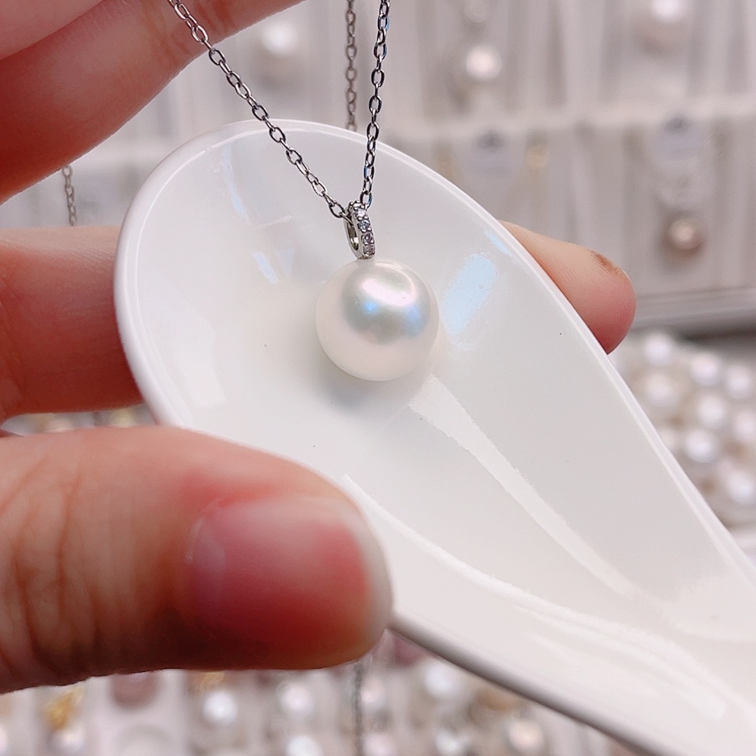 淡水珍珠吊坠(赠链)未镶嵌