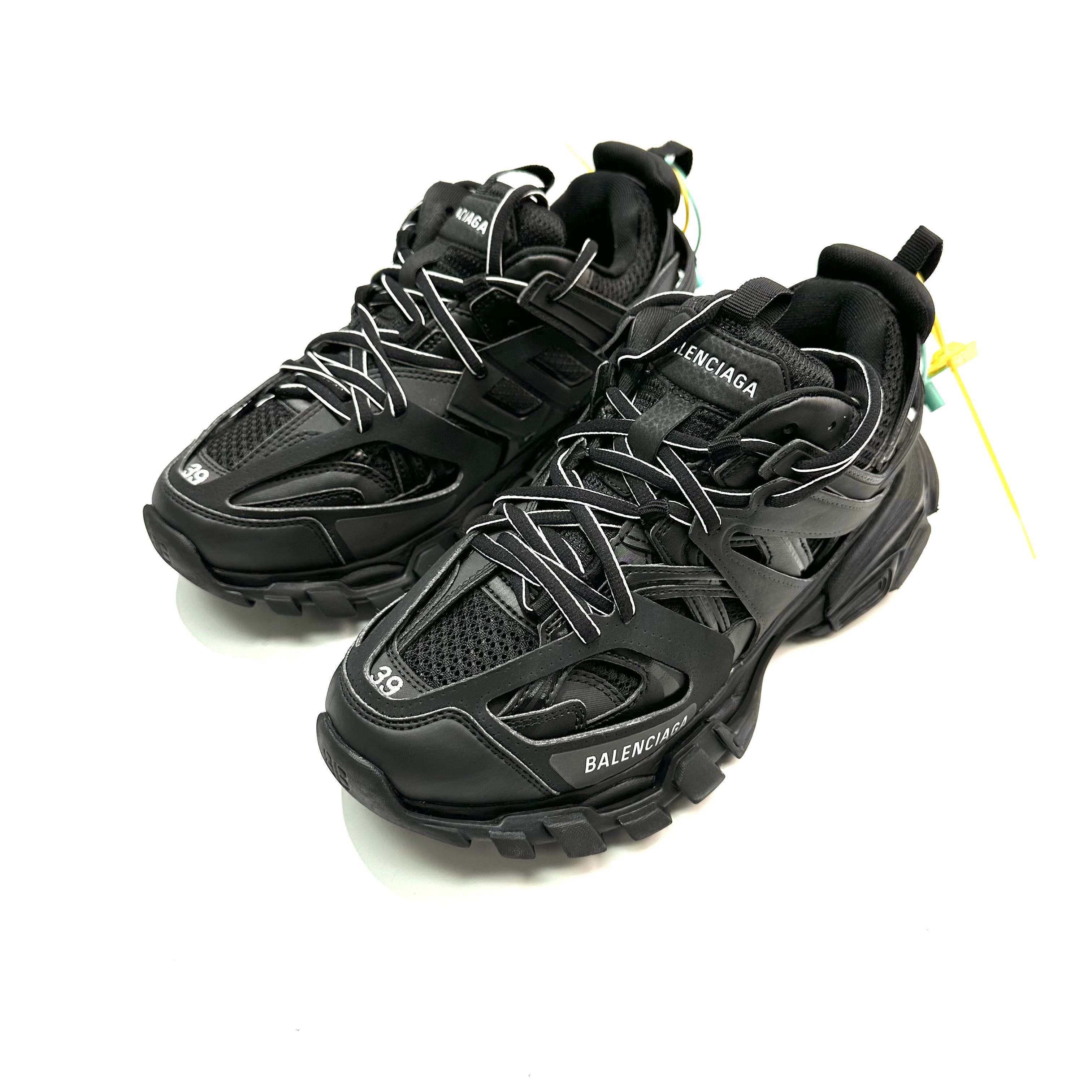 99新 Balenciaga/巴黎世家 39码 黑色Track1.0老爹鞋bl0623