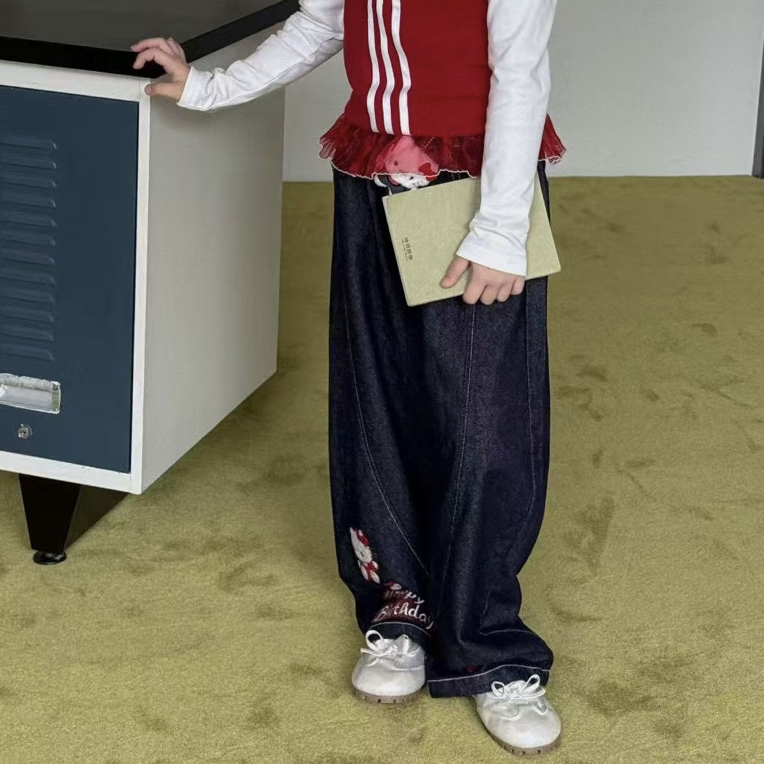 1181童装刺绣KT猫牛仔裤