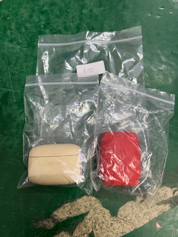 95新  捡漏 捷波朗65t 无线耳机 颜色随机 编号a051