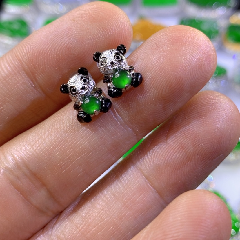 【闪购商品】翡翠挂件银S925镶嵌天然翡翠