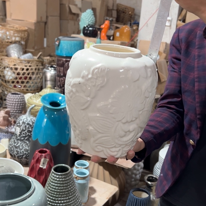 陶瓷花瓶摆件外贸出口微瑕捡漏高23口9公分划痕