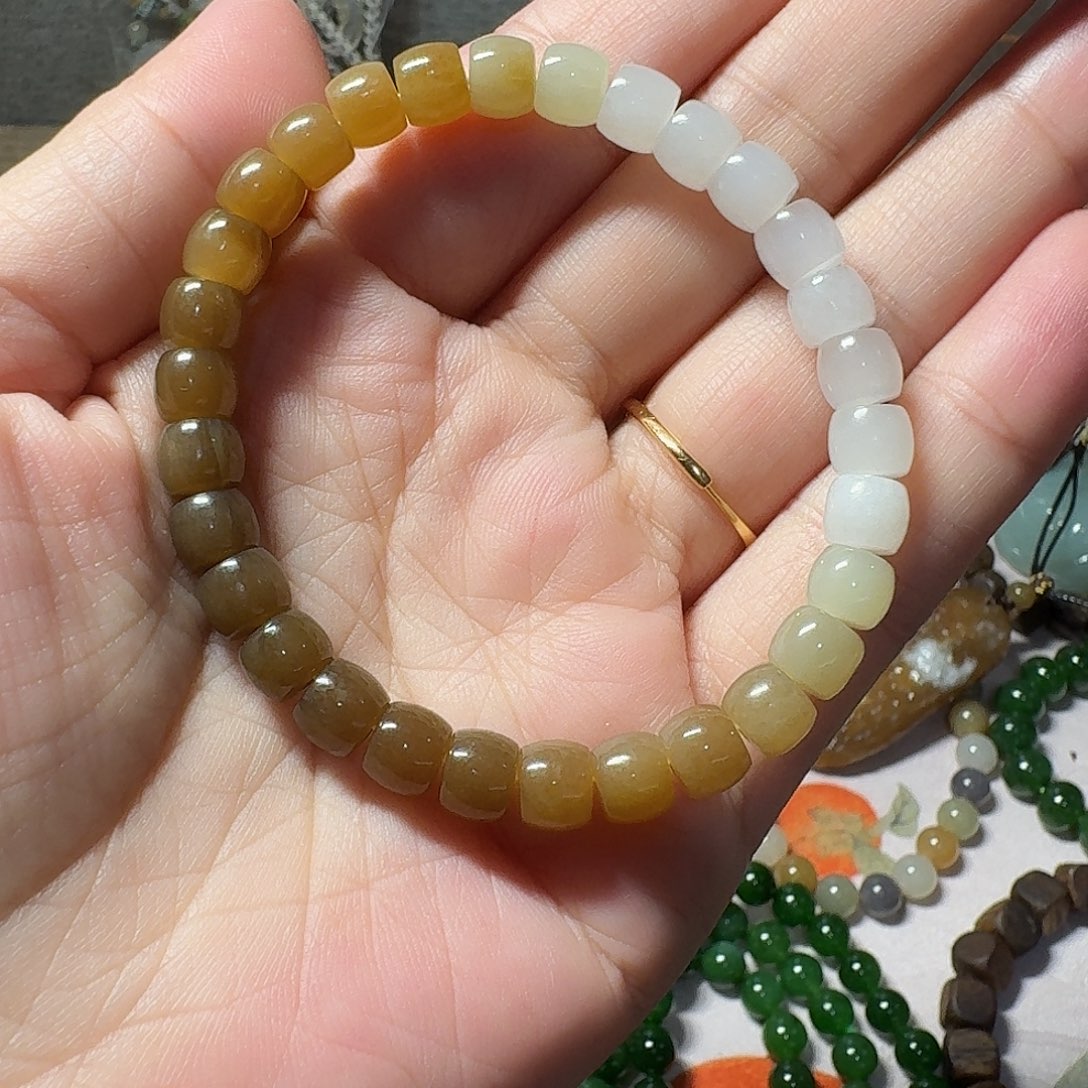 和田玉未镶嵌手链