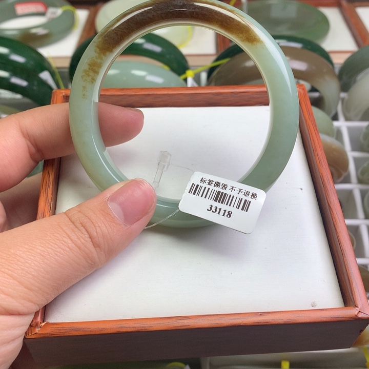 和田玉手镯未镶嵌56