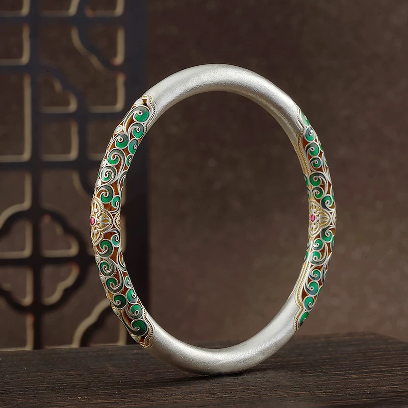 足银手镯 珐琅彩镂空银手镯女足银999.9描金卷草纹空心银手镯国风