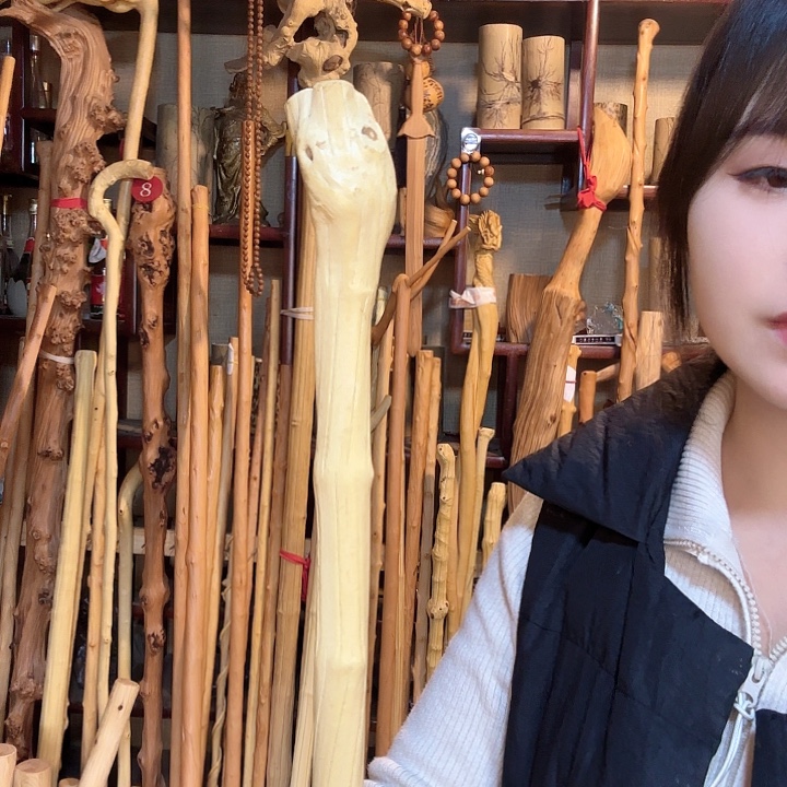 15555555555899999999995