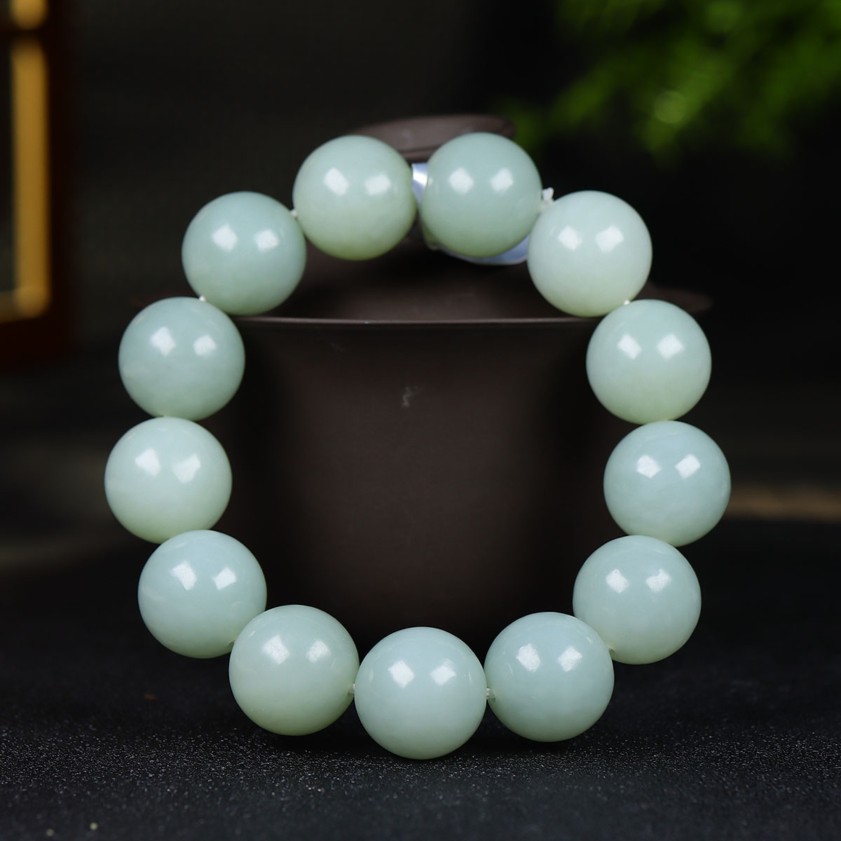 121115和田玉圆珠手串