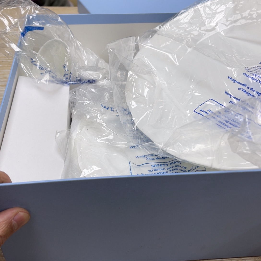 瓷片潦**狗密密麻麻的一个小