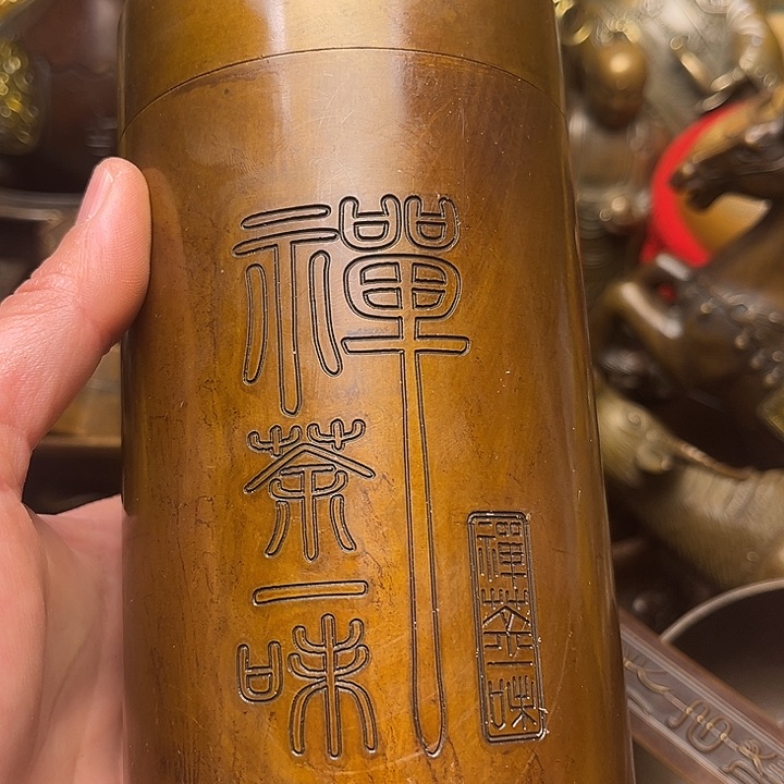 精美铜器批发档口
