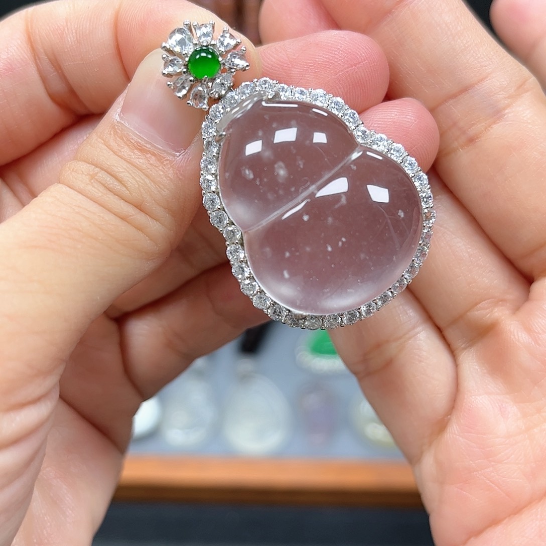 石英质玉颈饰银S925镶嵌