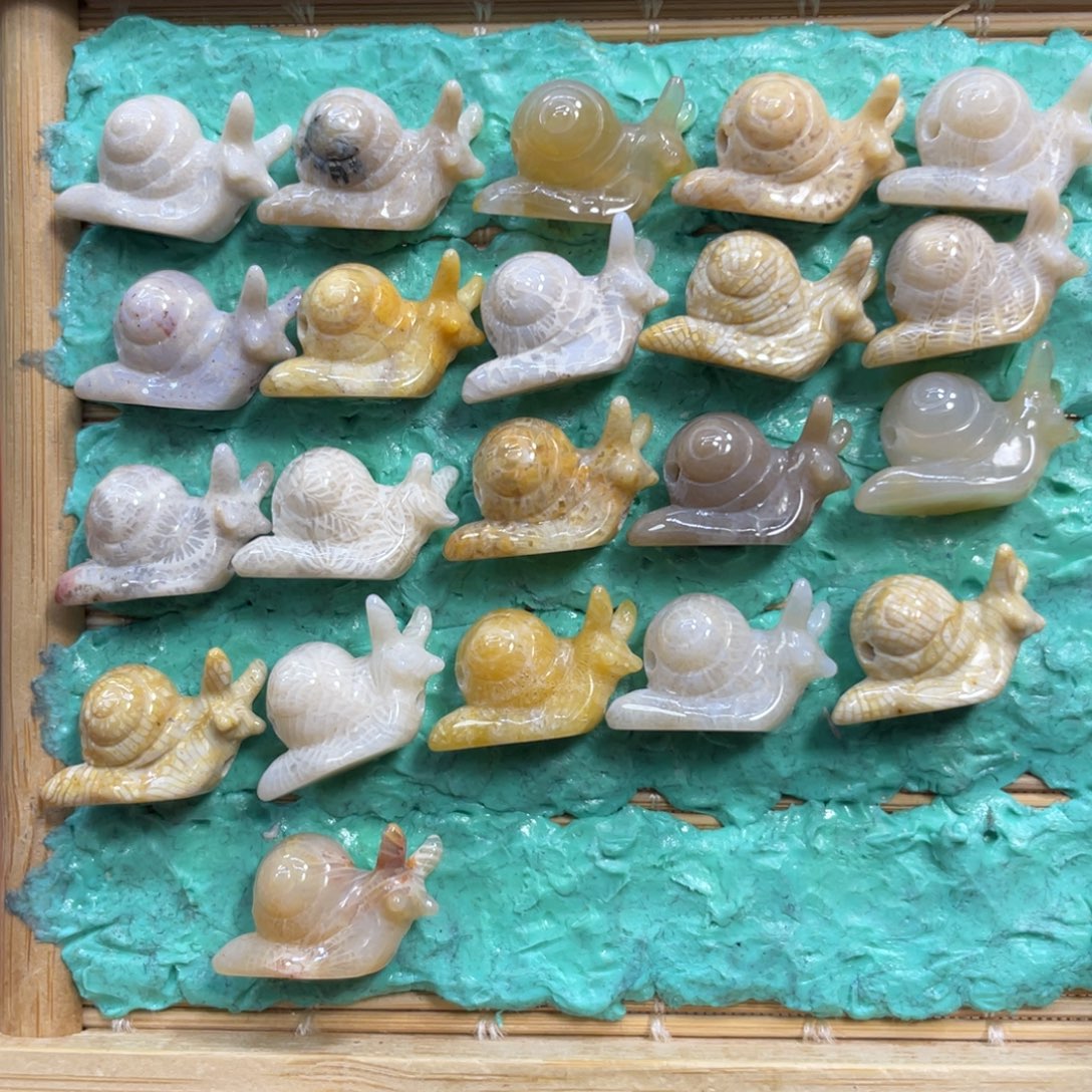 硅化玉未镶嵌颈饰蜗牛30米1个