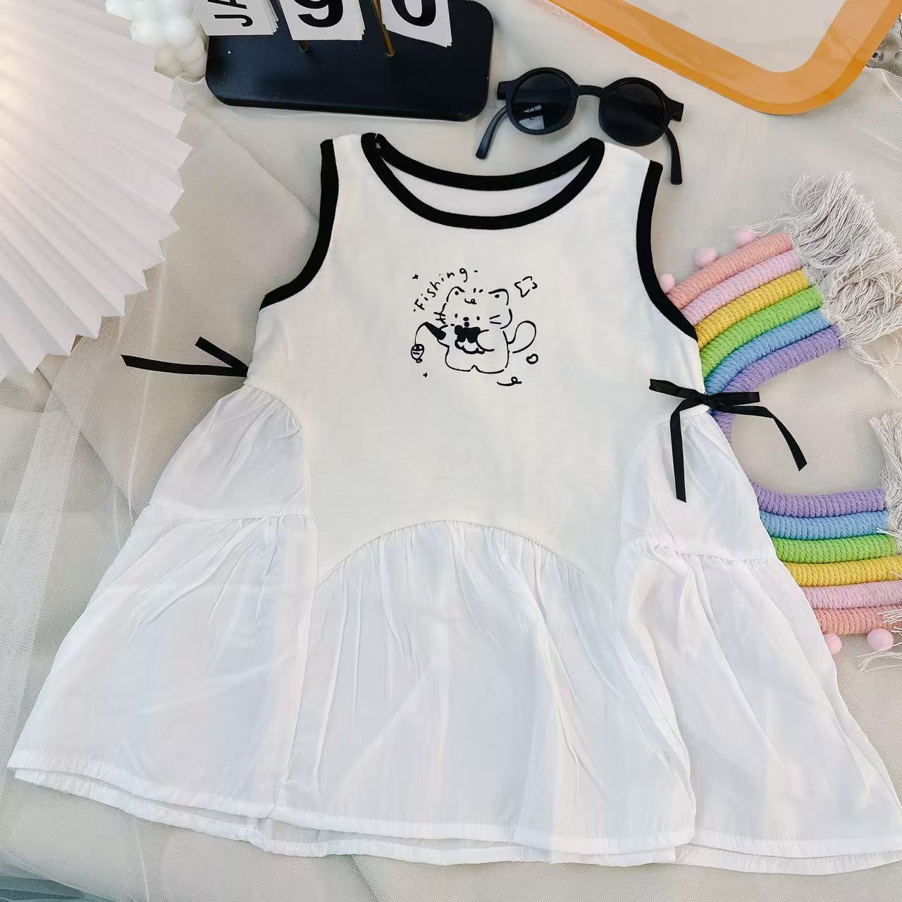 SHE IS RAINBOW 女童夏装洋气儿童连衣裙*黑白连衣裙*C-A009