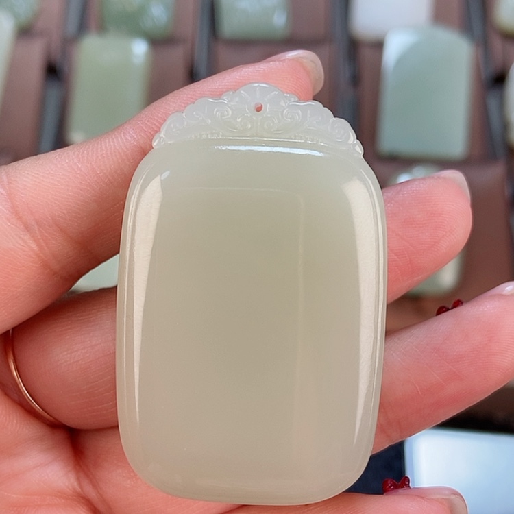 【闪购商品】和田玉颈饰未镶嵌