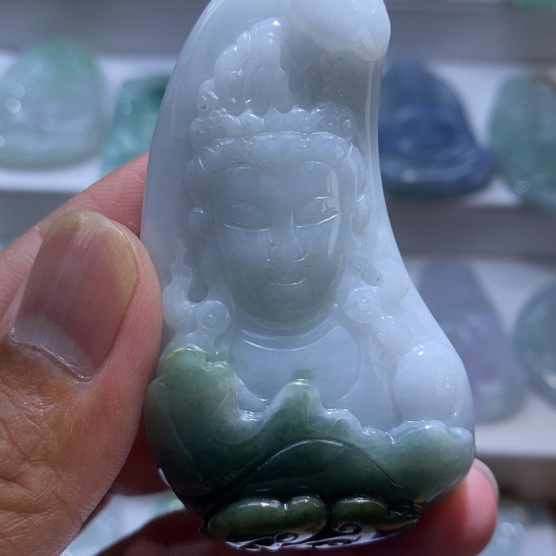 翡翠未镶嵌颈饰111111111111