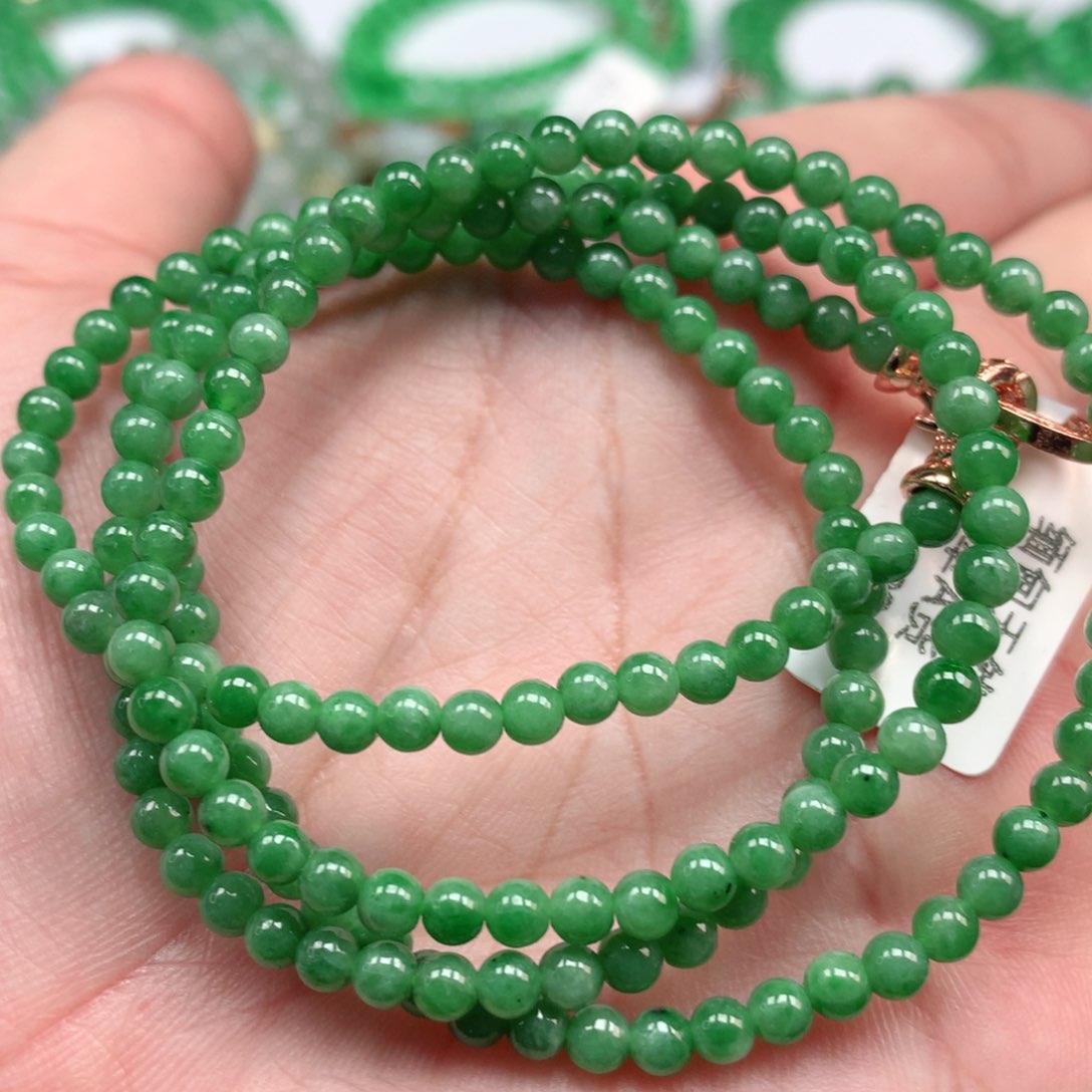 翡翠手链未镶嵌翡翠