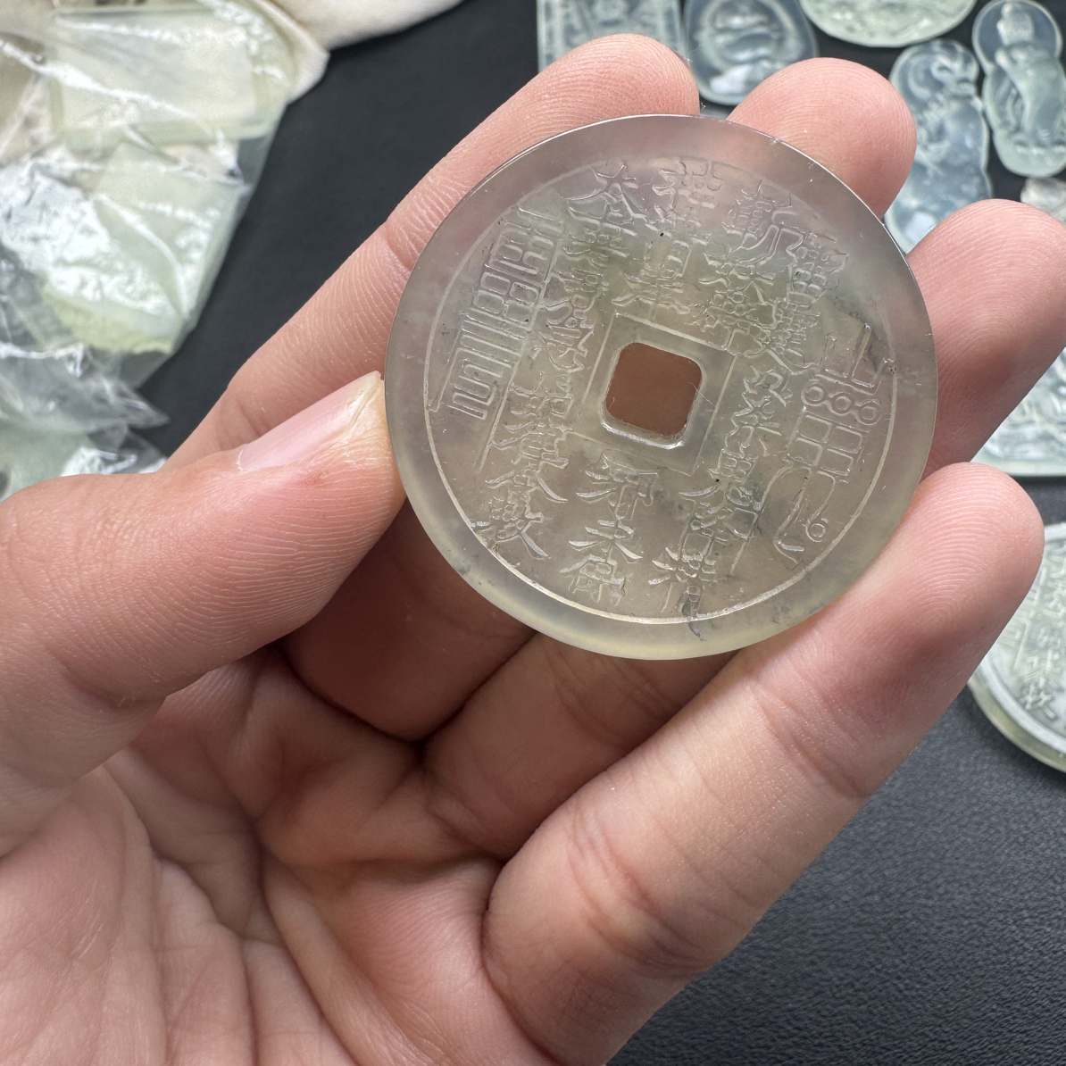 岫玉水墨福利山鬼