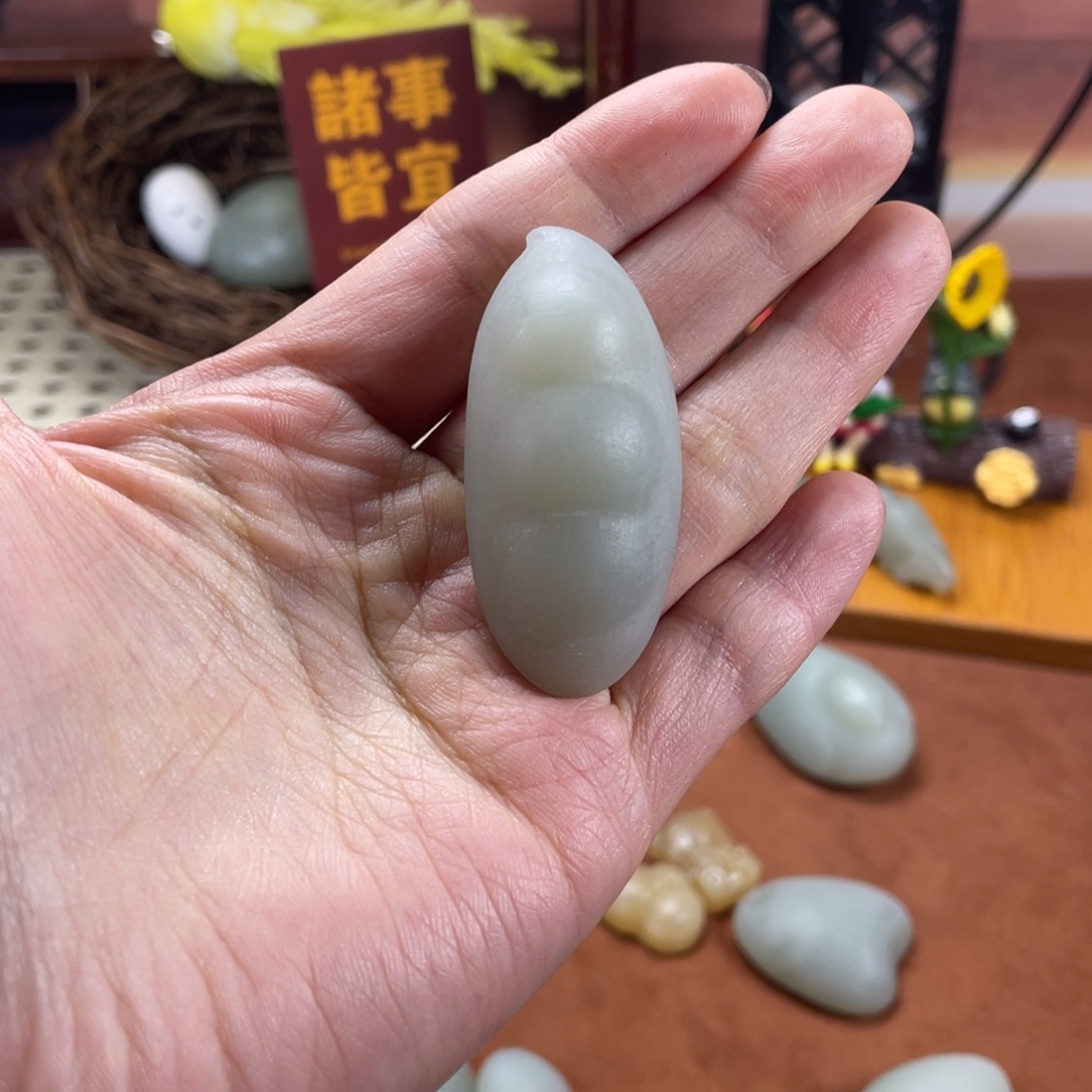 和田玉（糖玉）未镶嵌车挂