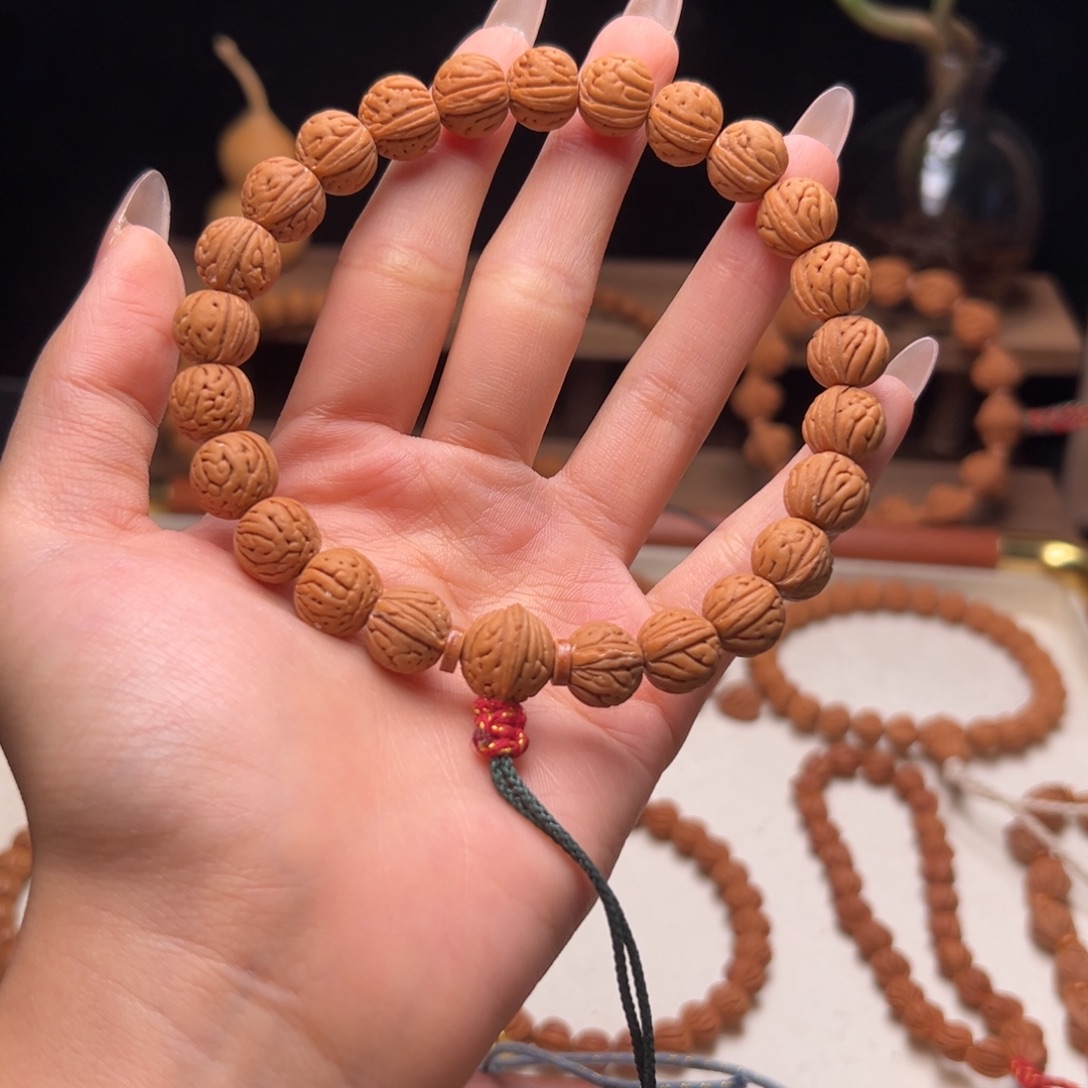 木质类陕西龙纹桃核1.1