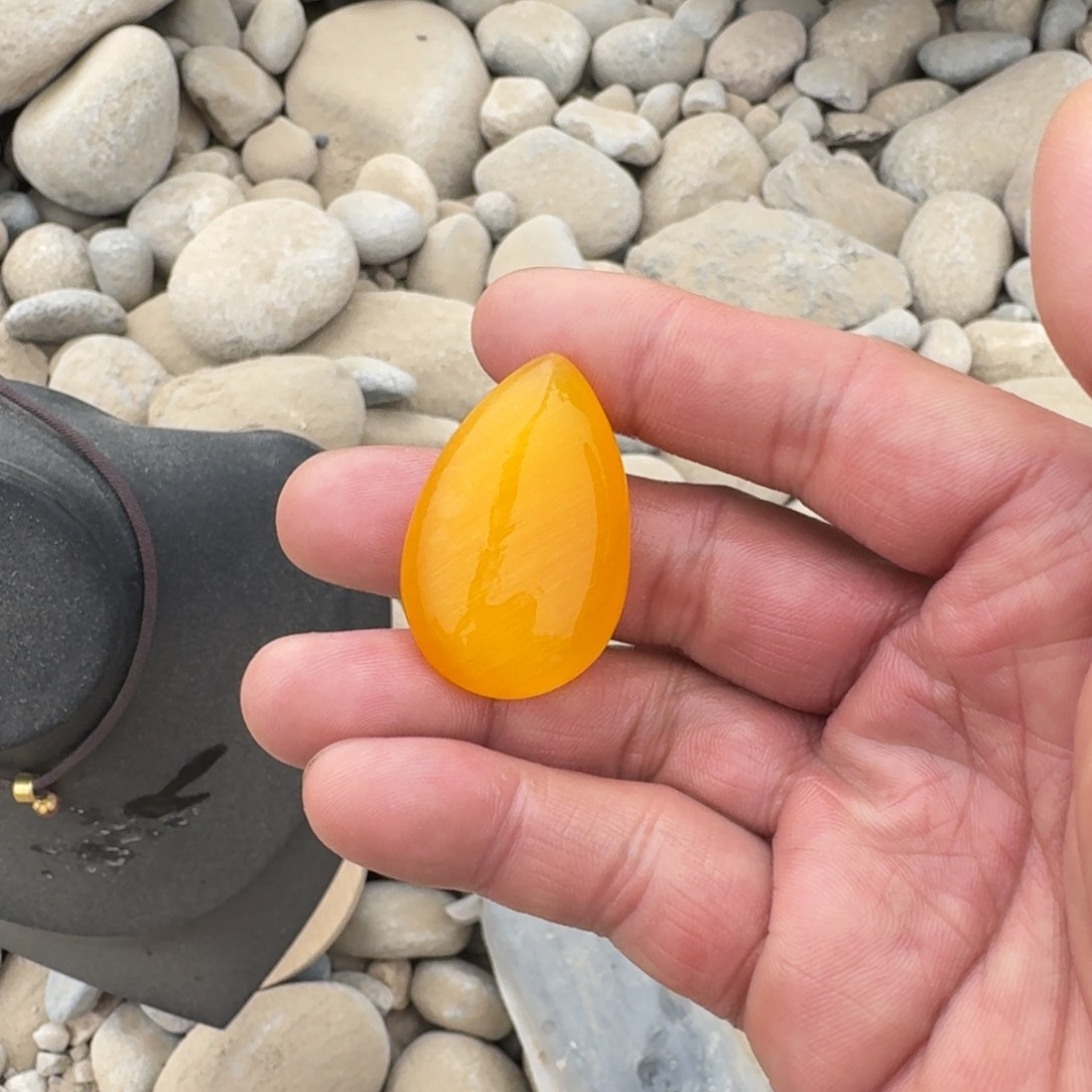 精品无镶嵌小吊坠