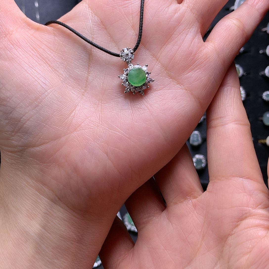 翡翠颈饰银S925镶嵌11111111