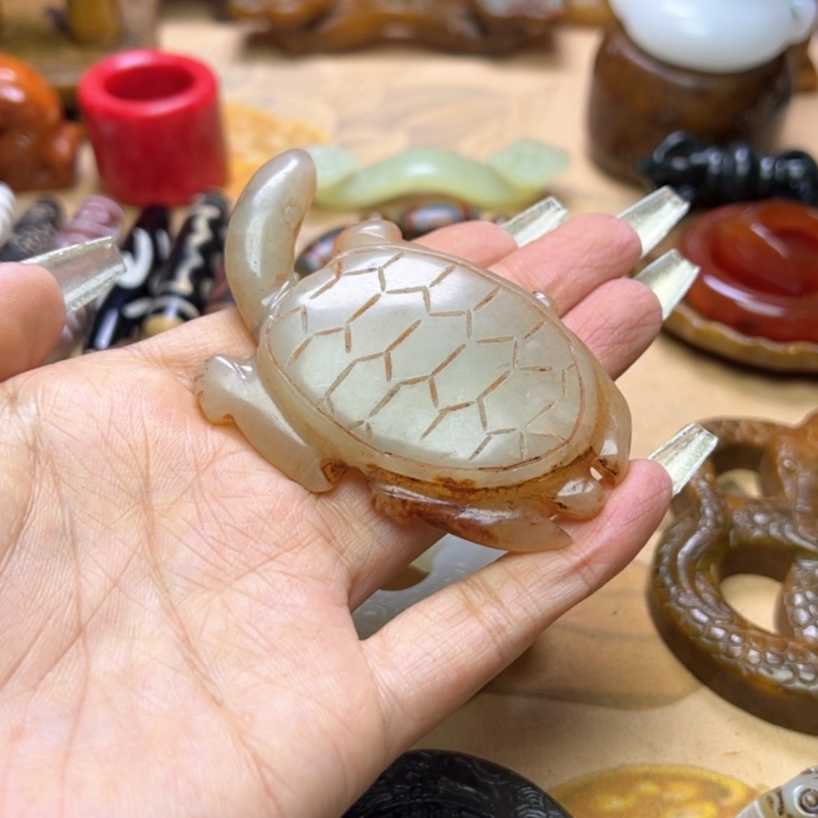 【闪购商品】蛇纹石玉颈饰未镶嵌