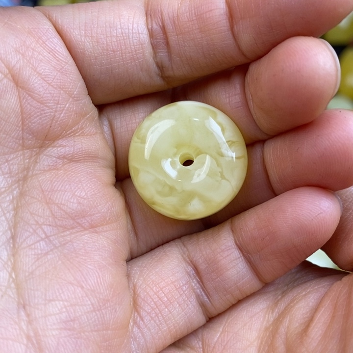 蜜蜡手链未镶嵌天然原矿假一赔十