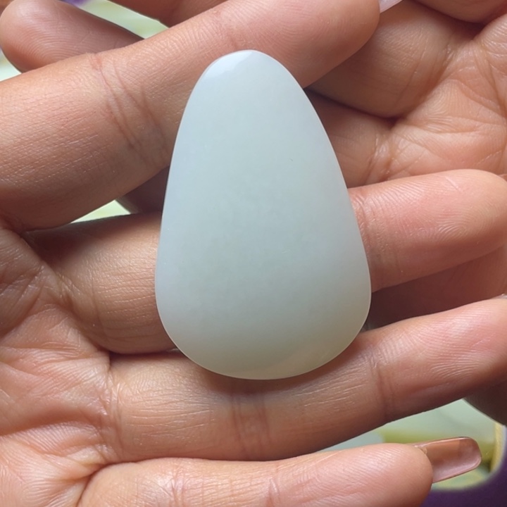 和田玉未镶嵌珠宝半成品