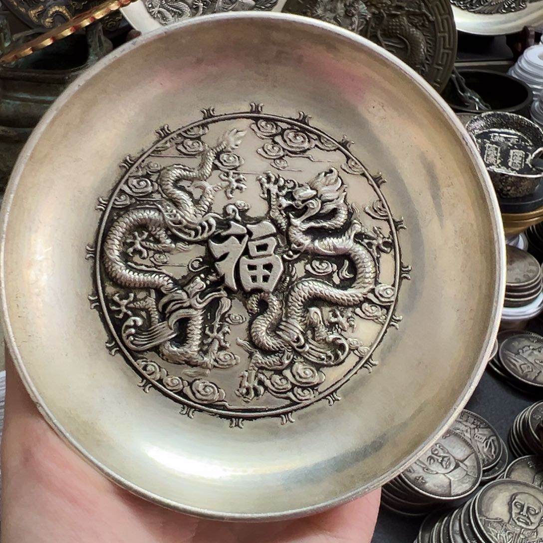 金属复古风格摆件