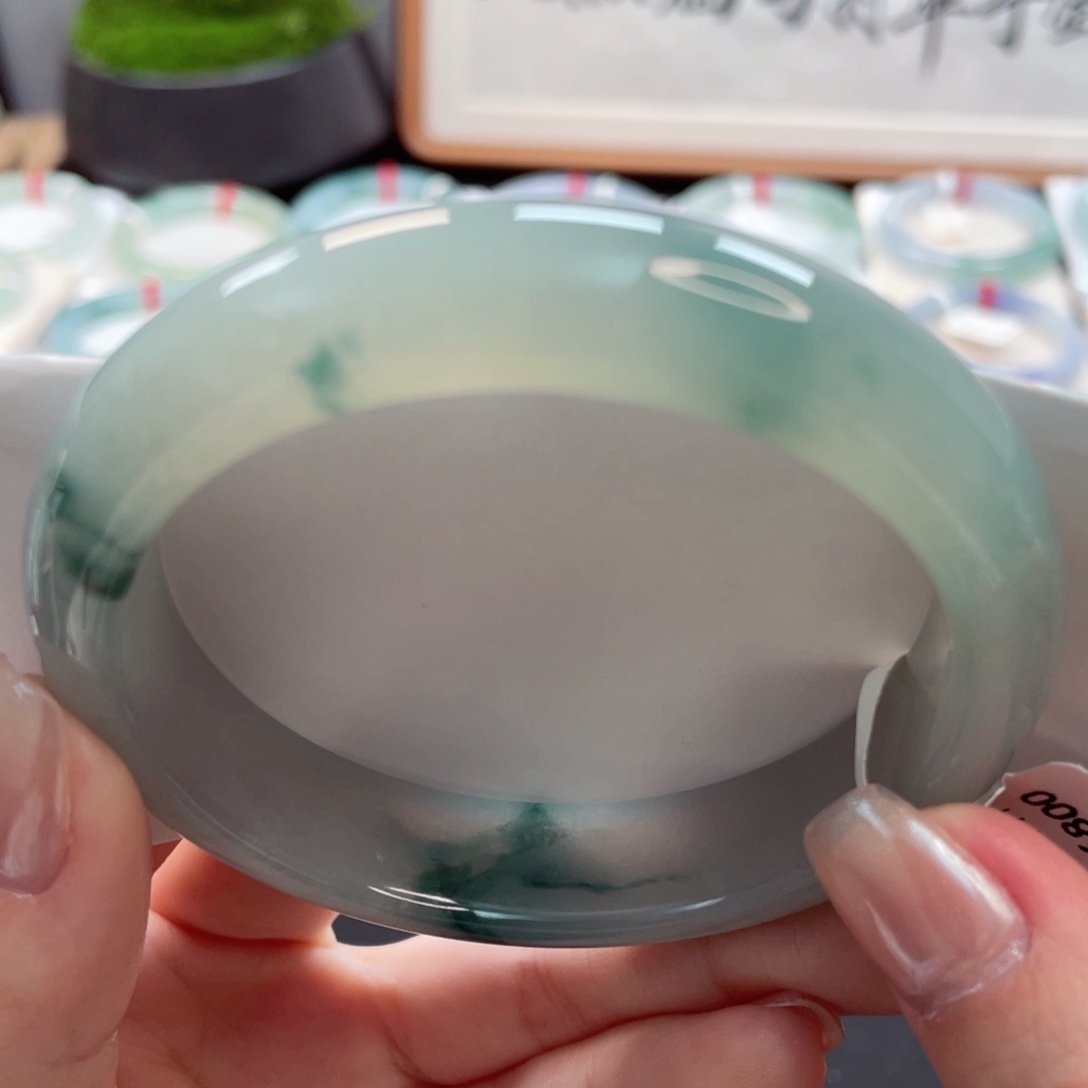【闪购商品】翡翠手镯未镶嵌57.2胶感满满细腻水墨画13号