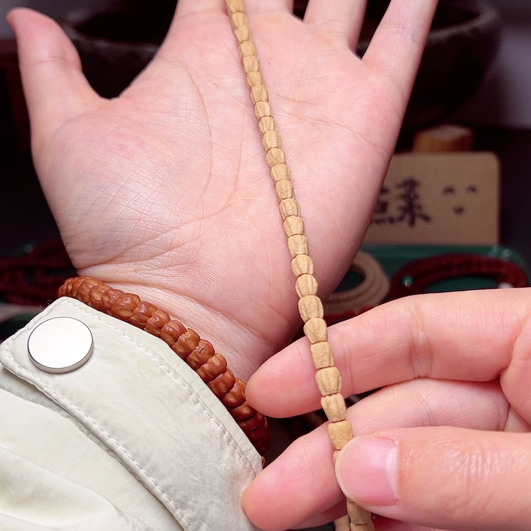 柏香籽/百香籽吊坠288.8