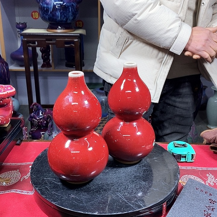 瓶中国神垕精品钧瓷