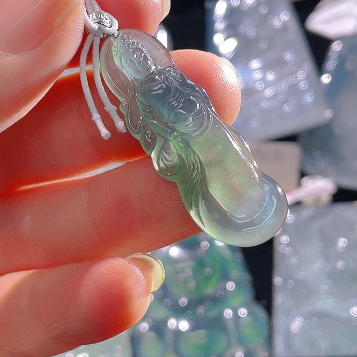 翡翠颈饰18K金镶嵌74，