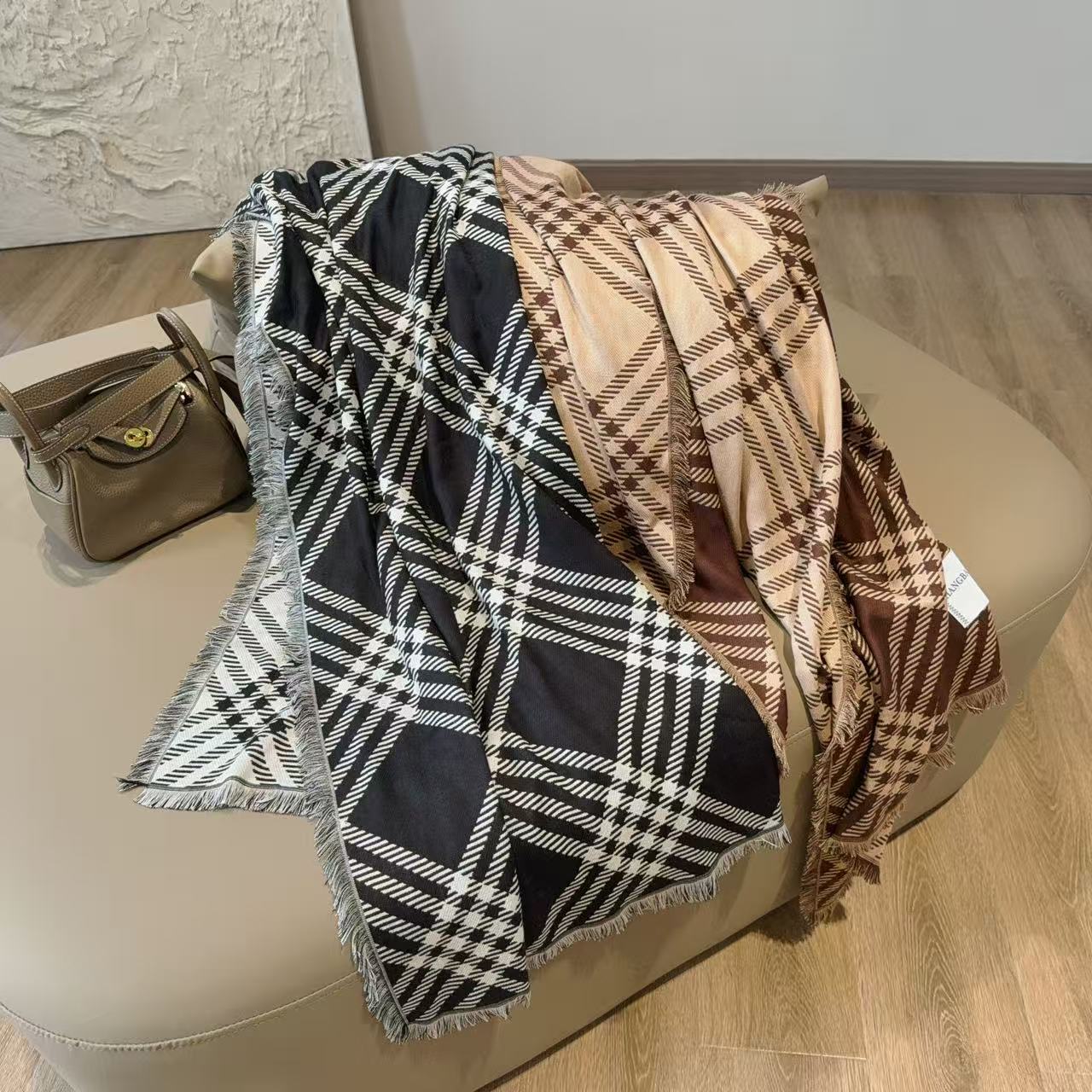 靓小靓【造型加分】高级感双面格纹围巾 实用百搭柔软流苏大披肩