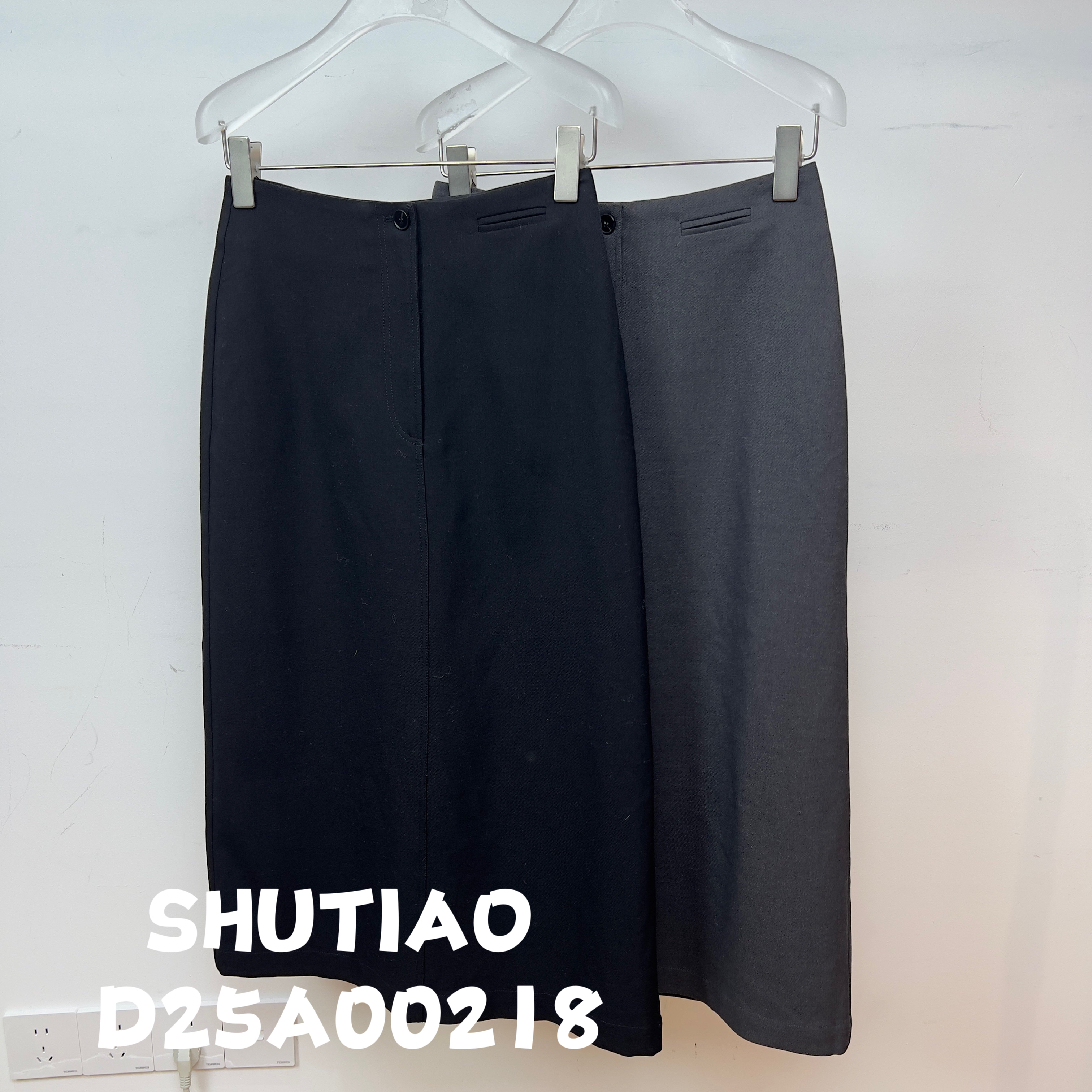 【SHUTIAO】2024秋冬：新款小众设计款裙子D25A00218