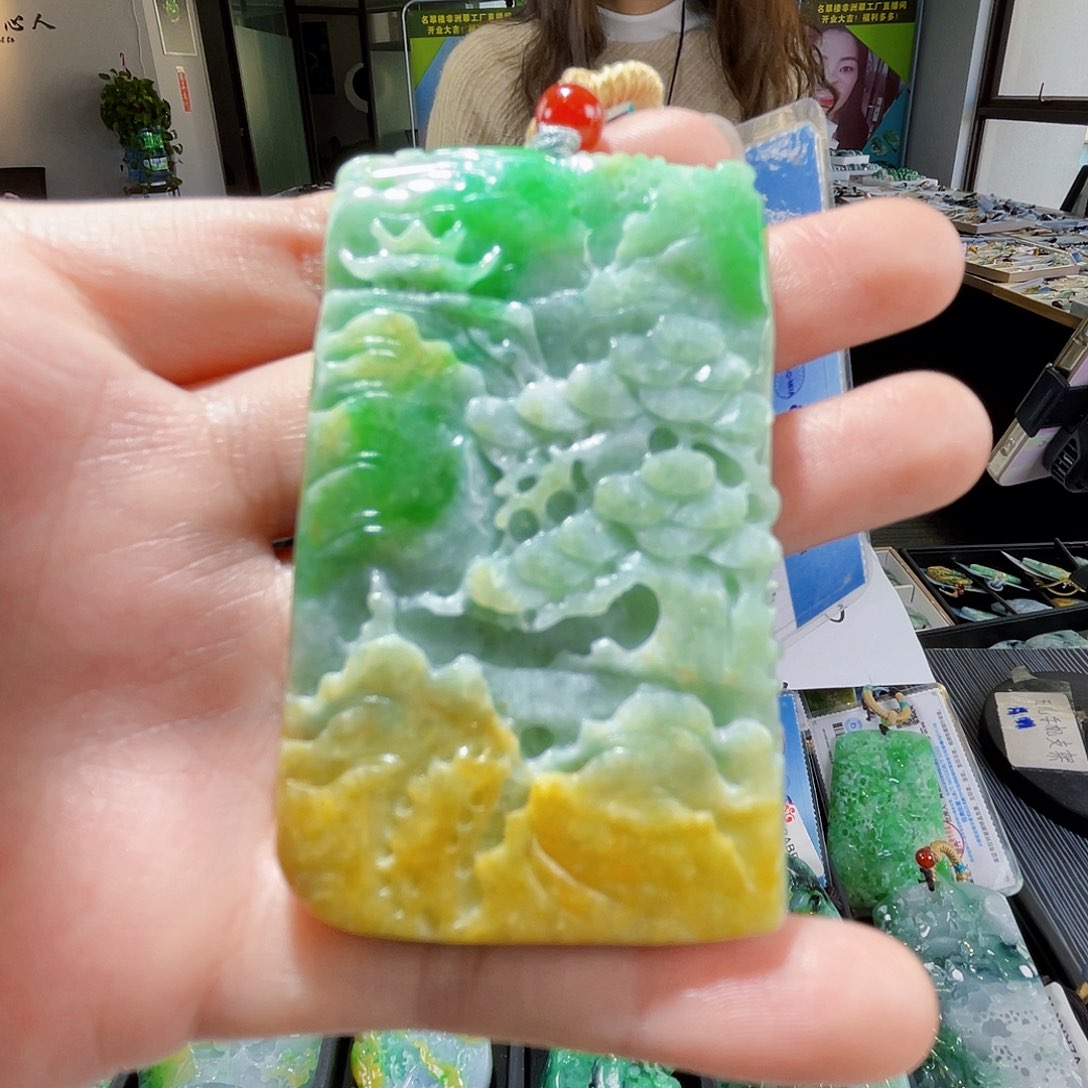 颈饰未镶嵌翡翠翡翠