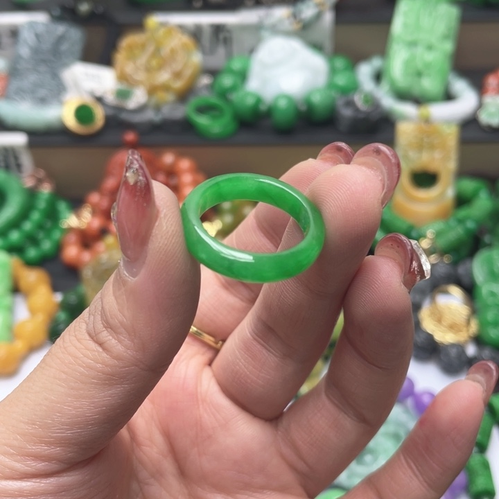 翡翠未镶嵌手链戒指干青处理1 0